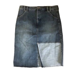 NYDJ Denim Midi Skirt Size 8 Front Patch- Clean Seline Knee Length Blue Stretch